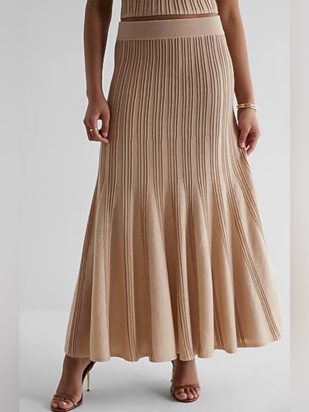 ✨‎ Express Metallic Ribbed High Waisted Fit & Flare Midi Skirt Small ✨